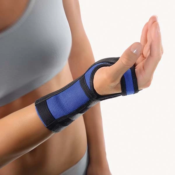Bort Handgelenkstütze mit Alu-Schiene blau
